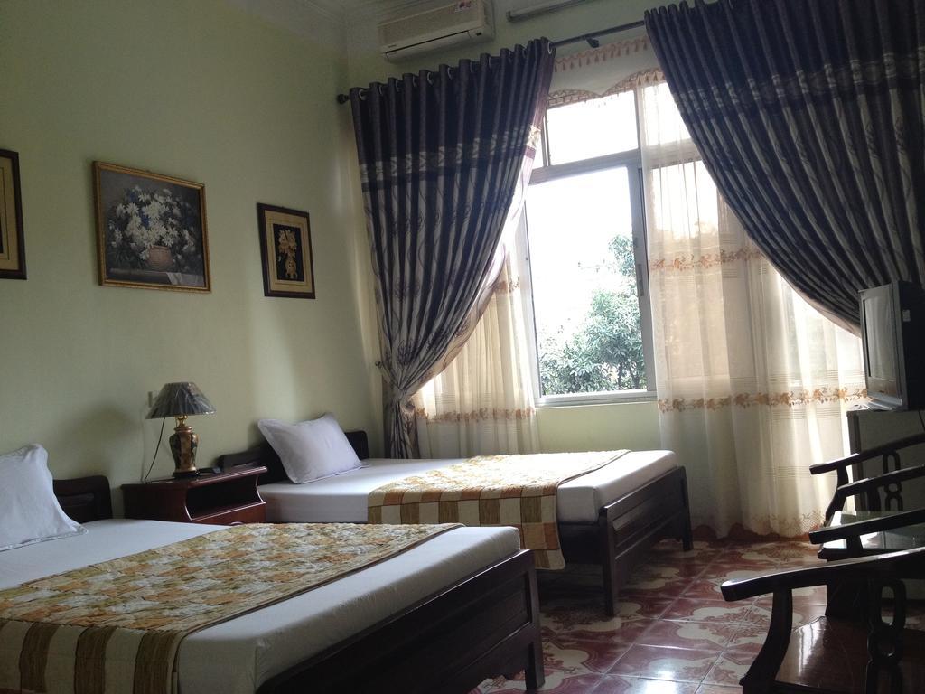 Hai Trang Hotel Ха Лонг Стая снимка