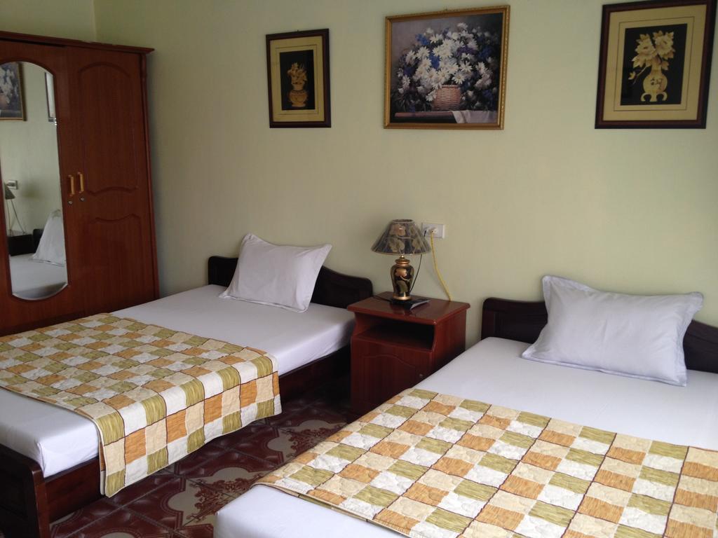 Hai Trang Hotel Ха Лонг Стая снимка